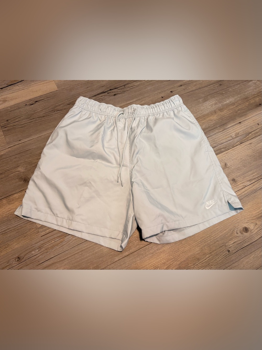 Nike standard fit above the knee shorts medium new with tags